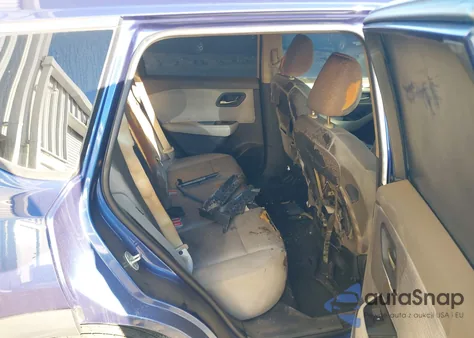 2021 Nissan Rogue Sv Fwd z USA, uszkodzony, nr VIN 5N1AT3BA0MC802096